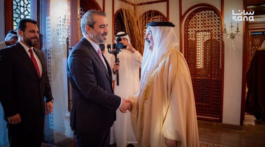ملك البحرين يستقبل وزير الخارجية السوري في المنامة