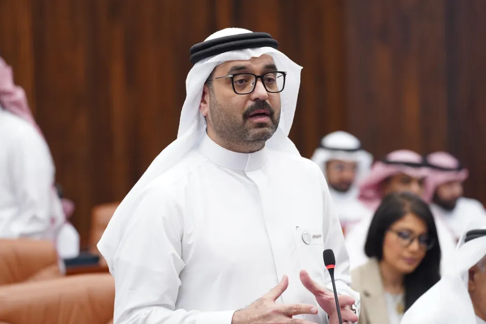 جدل برلماني حول رفع نسب البحرنة في المشاريع الحكومية المخصخصة